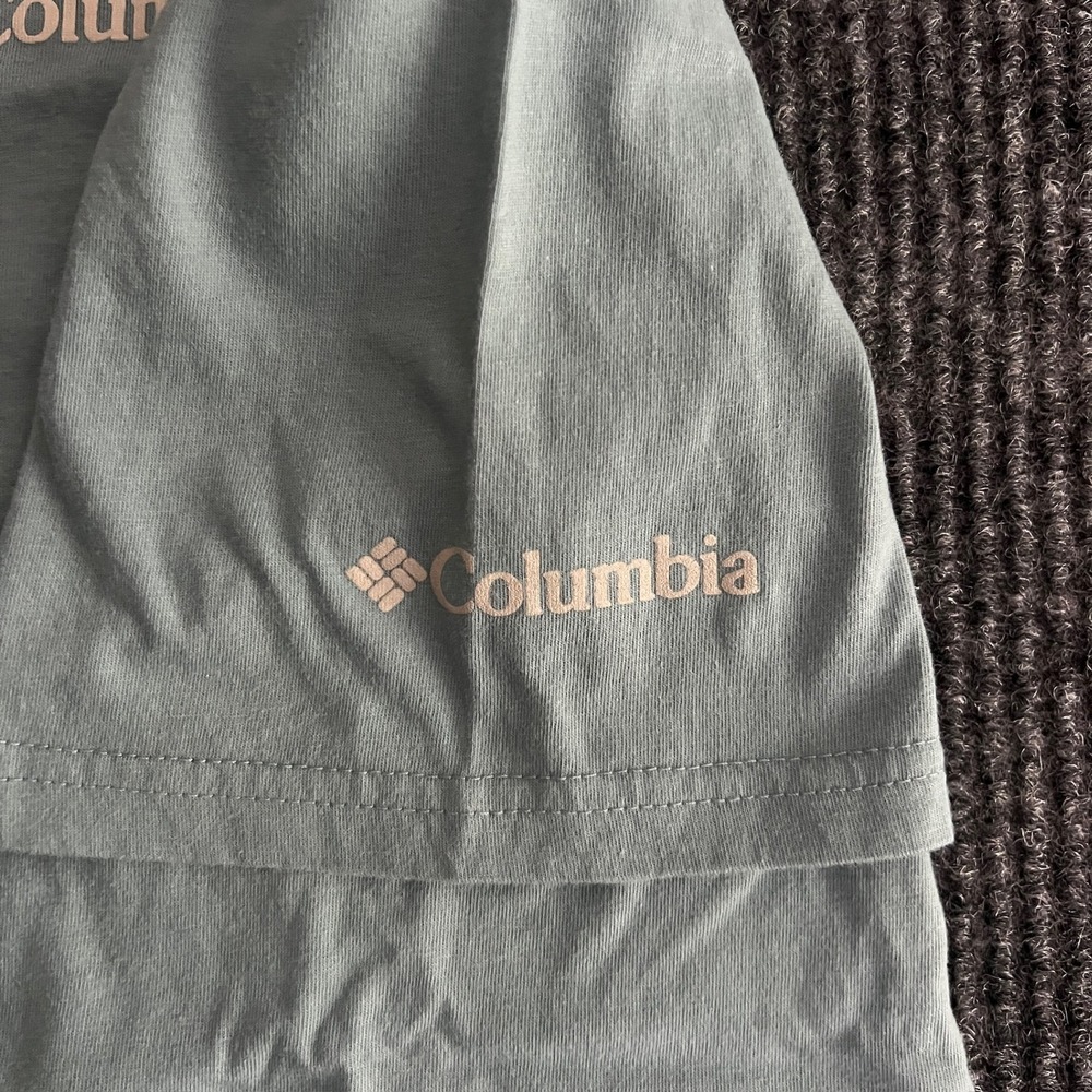 Columbia Sportswear Men's Large Sage Green Retro‎ Stripe Sunset Graphic T-Shirt - Picture 5 of 9